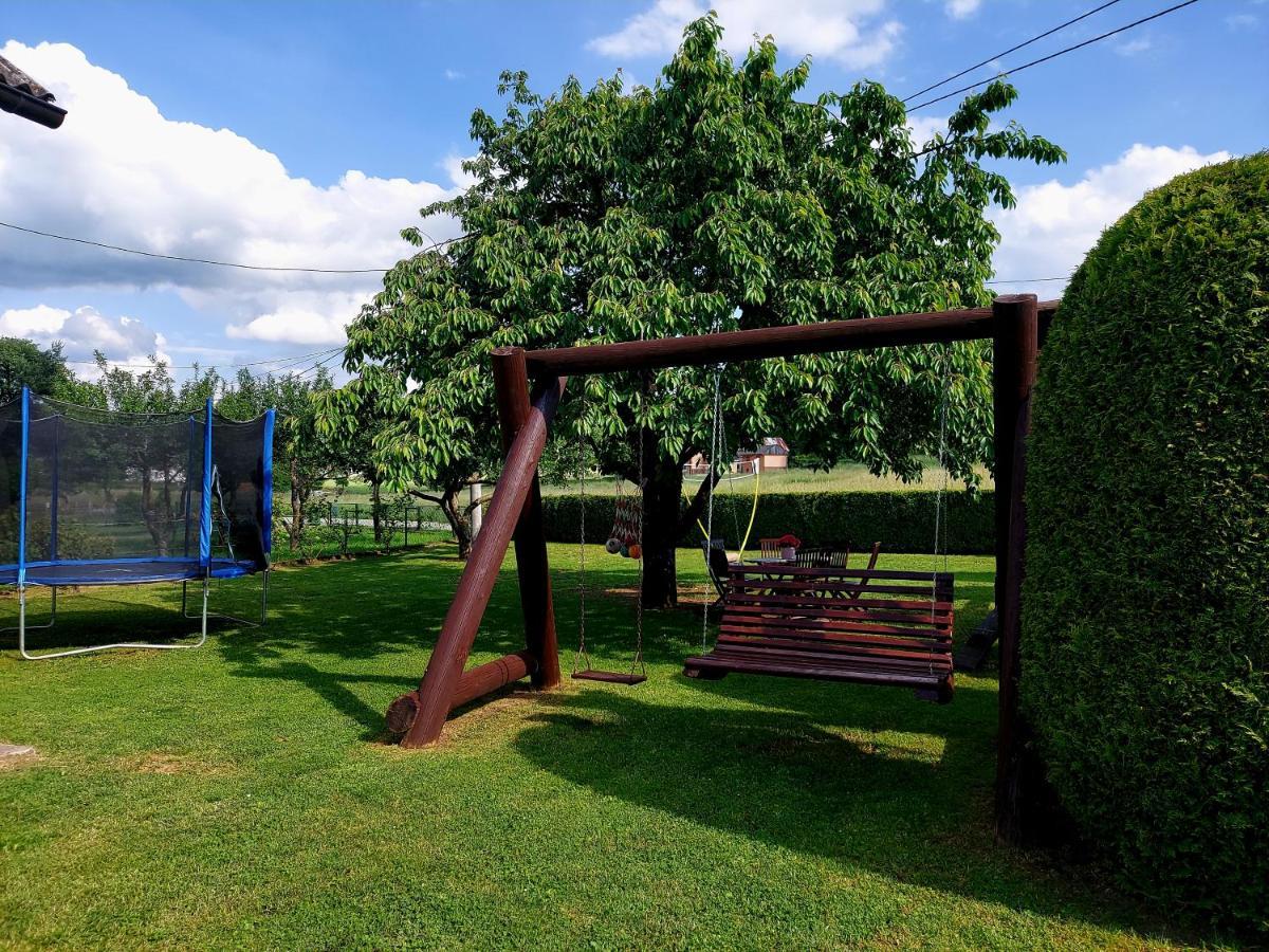 Guest House Gacka Rogic Otocac Exterior photo
